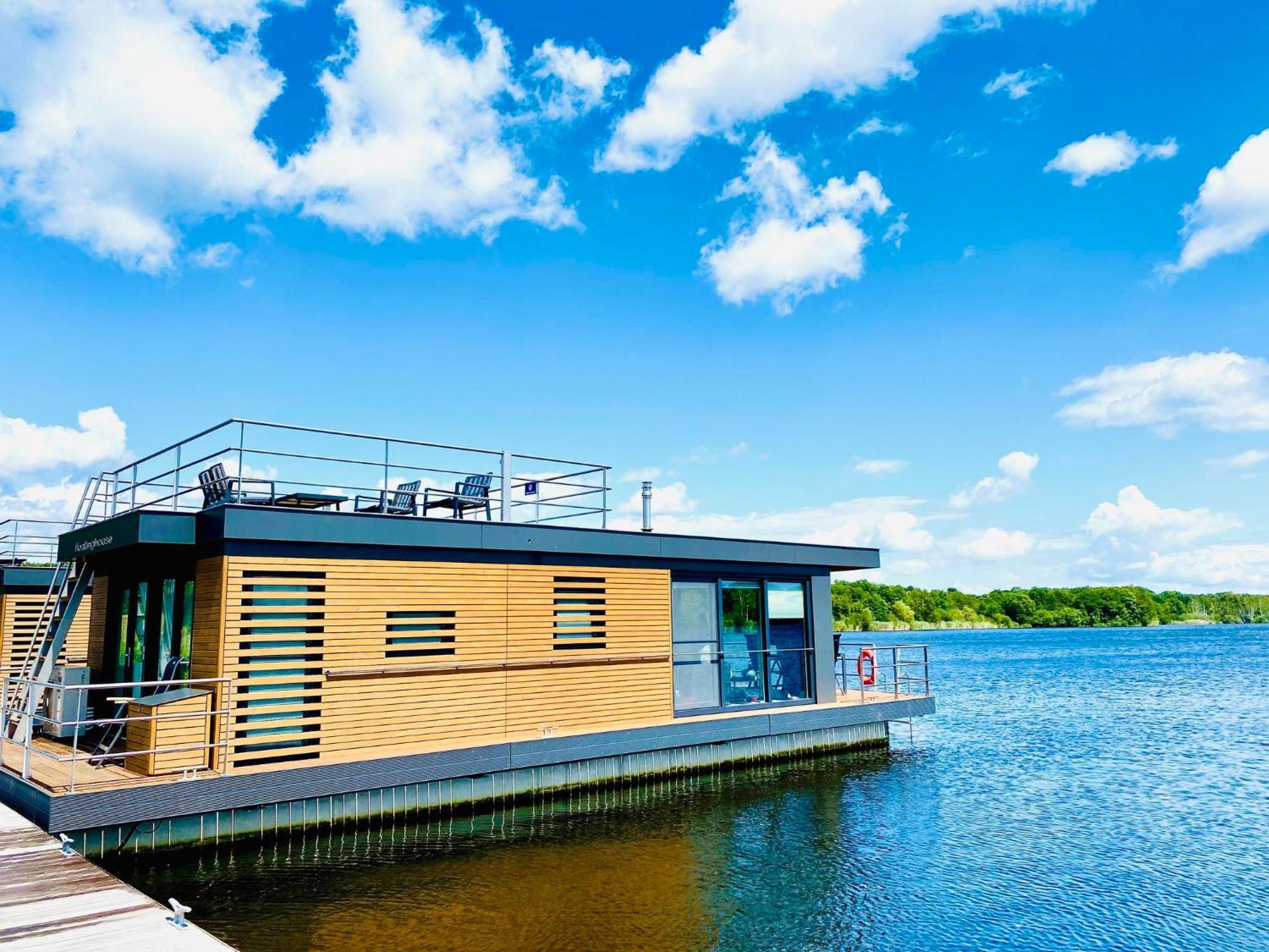Vakantie & Resort Leukermeer Well  Exteriör bild